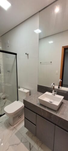 WhatsApp-Image-2024-10-02-at-08.56.10-1-225x500 "Casa dos Sonhos - Conforto e Sofisticação em Cada Detalhe!"  3 Suítes com Armários, Área Gourmet Completa, Cozinha Planejada e 2 Vagas Cobertas