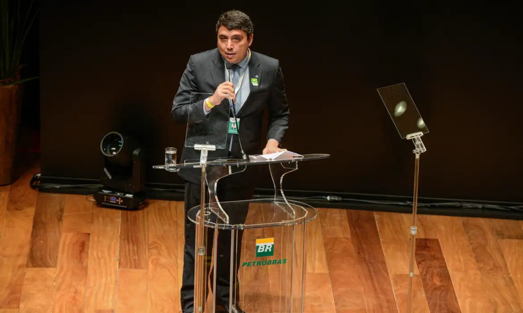 image-175-1024x613 AGU apresenta recurso contra afastamento de conselheiro da Petrobras