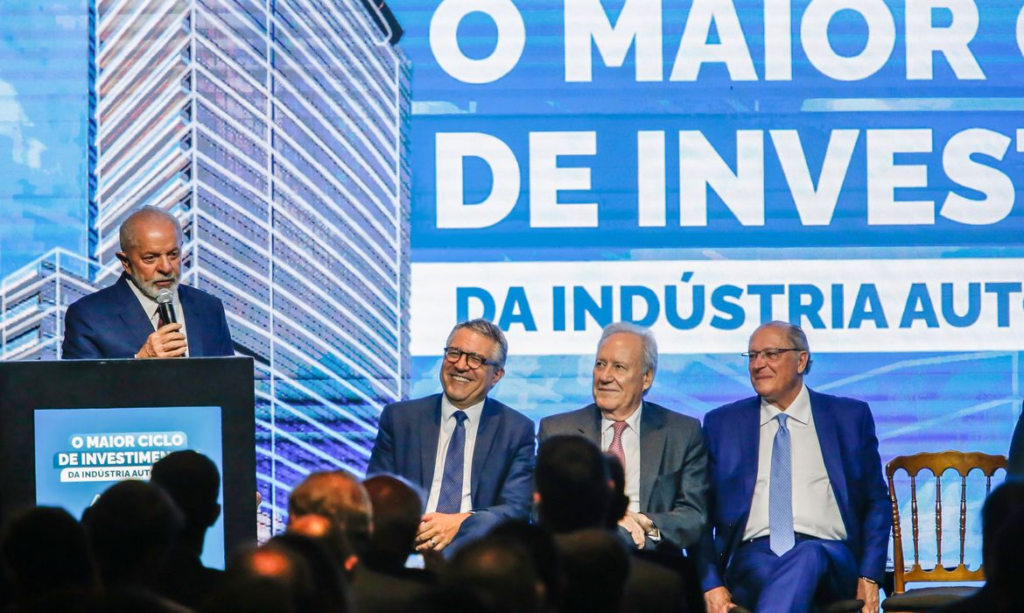 image-186-1024x613 Lula elogia atuação de Padilha na articulação política