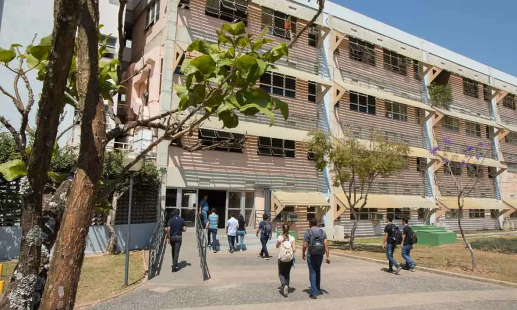 image-236-1024x613 Professores de instituições federais de ensino entram em greve