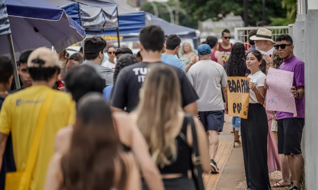 image-643-1024x613 Prazo para pedir isenção da taxa de inscrição do Enem termina hoje