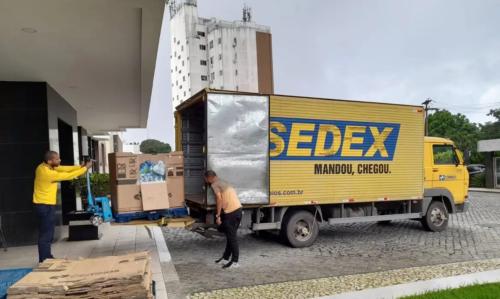 image-564-500x299 Correios suspendem recebimento de roupas doadas ao Rio Grande do Sul