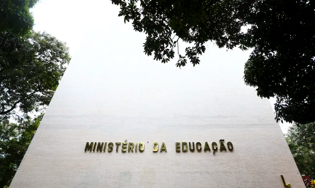 image-63-1024x613 MEC criará protocolos para combater racismo em escolas