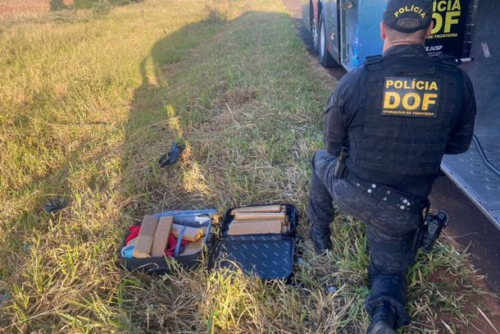 image-314-500x334 Passageira que seguia para Ipatinga é presa com mais de 21 kg de maconha