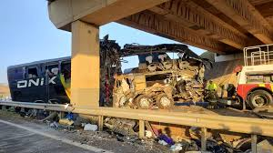 image Acidente de ônibus no interior de SP deixa 10 mortos e vários feridos